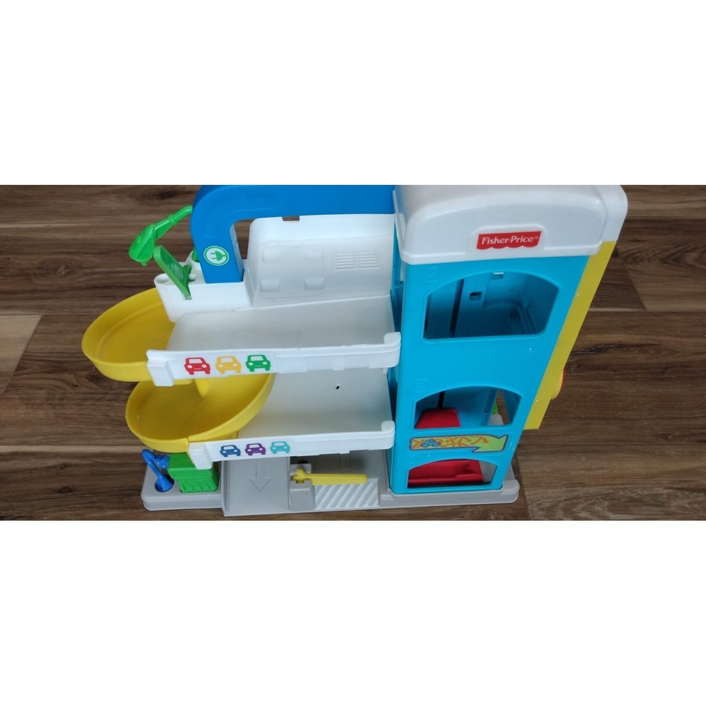 Fisher-Price Little People the Helpful Neighbor's Garage 2018 FP Playset - Picture 6 of 8